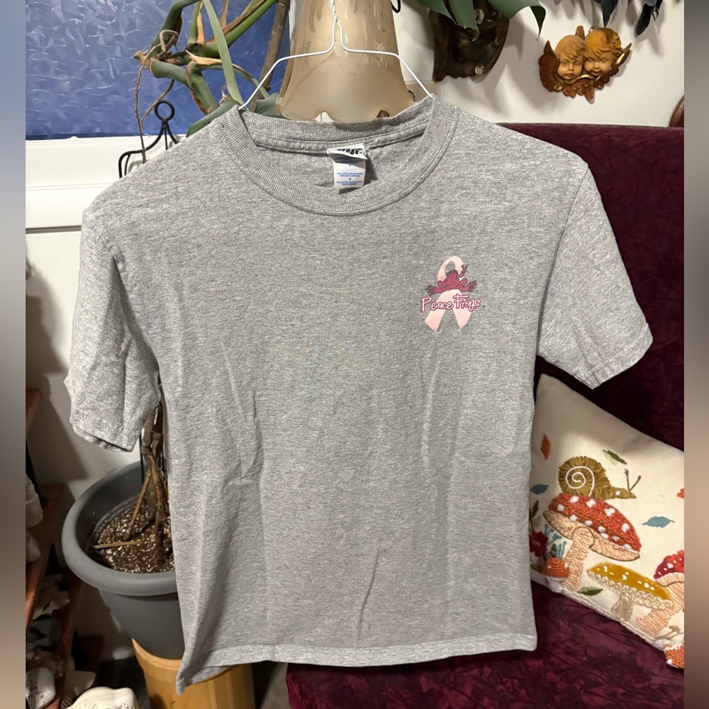 PEACE FROGS BREAST CANCER AWARENESS TSHIRT